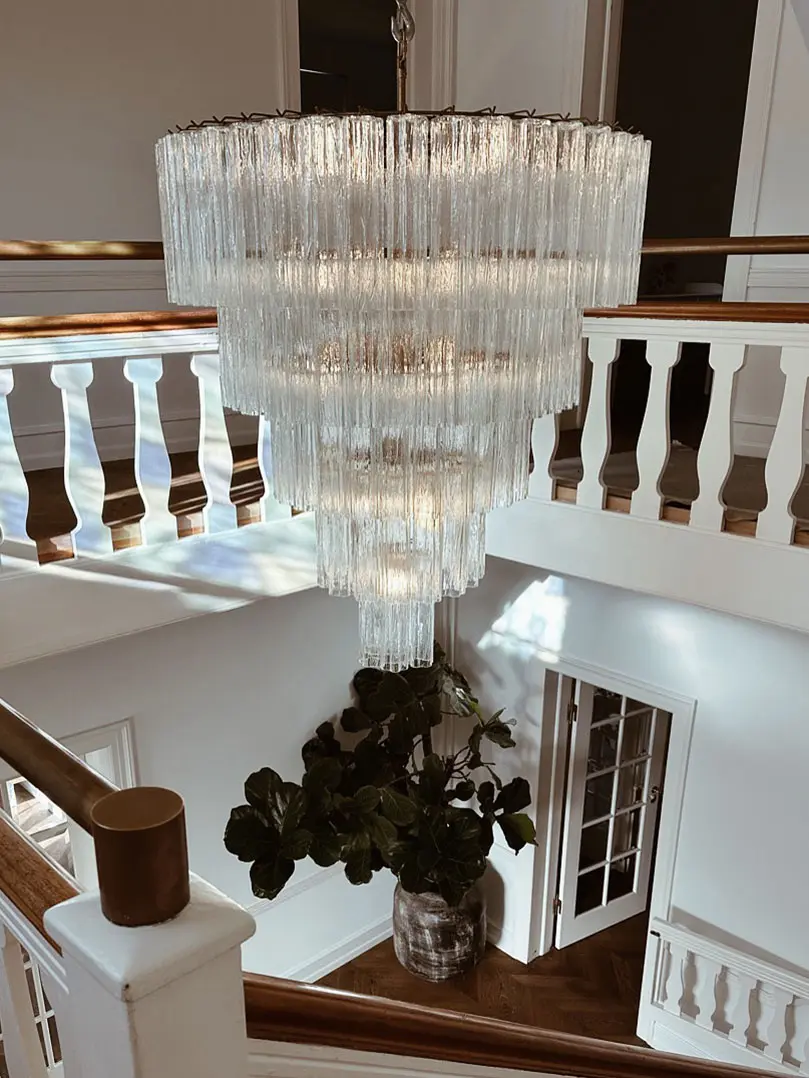 119-tubes-tranasparent-murano-chandelier-cherry-vintage-interior